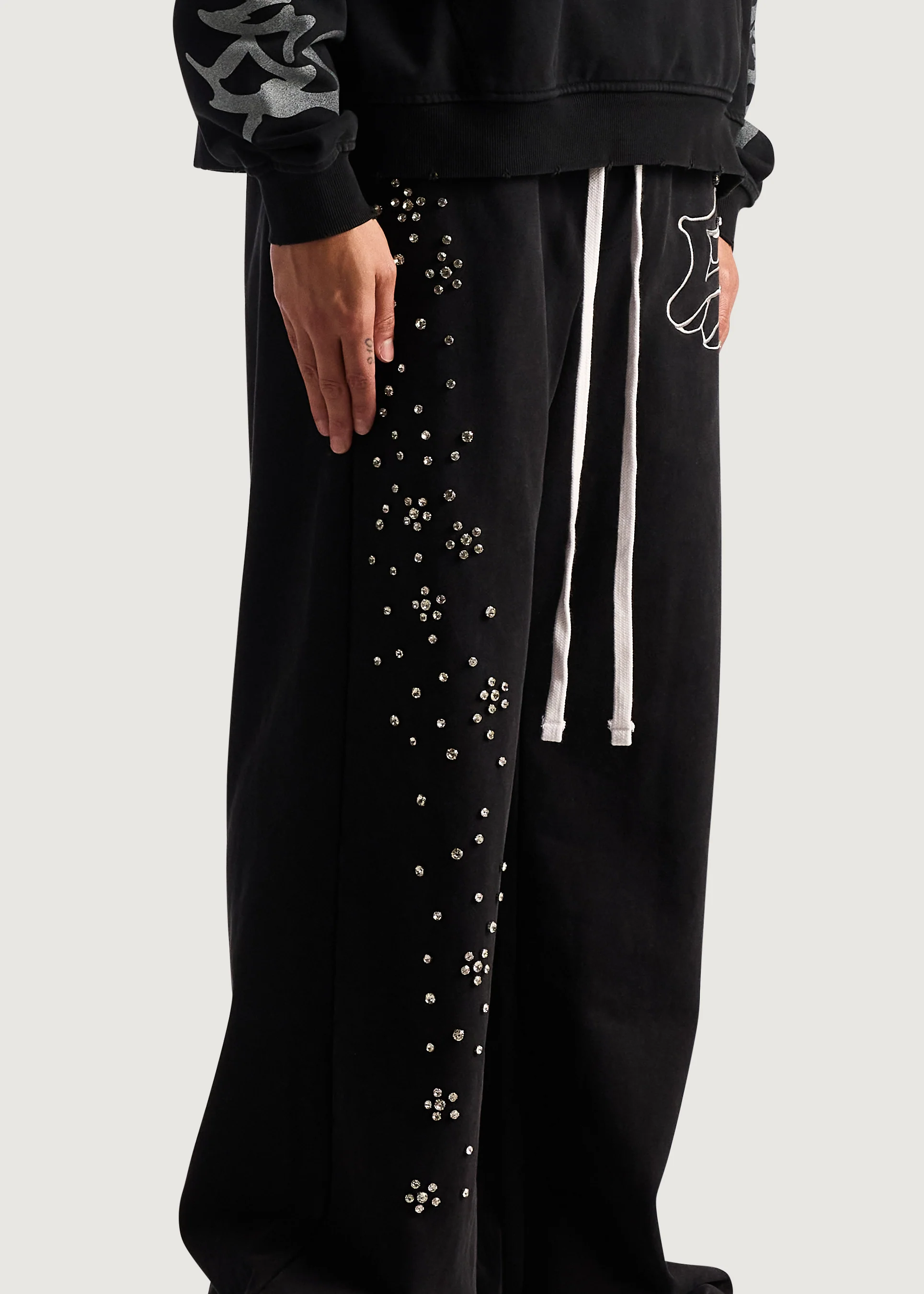 E Stud Sweatpant (Black) - Image 5