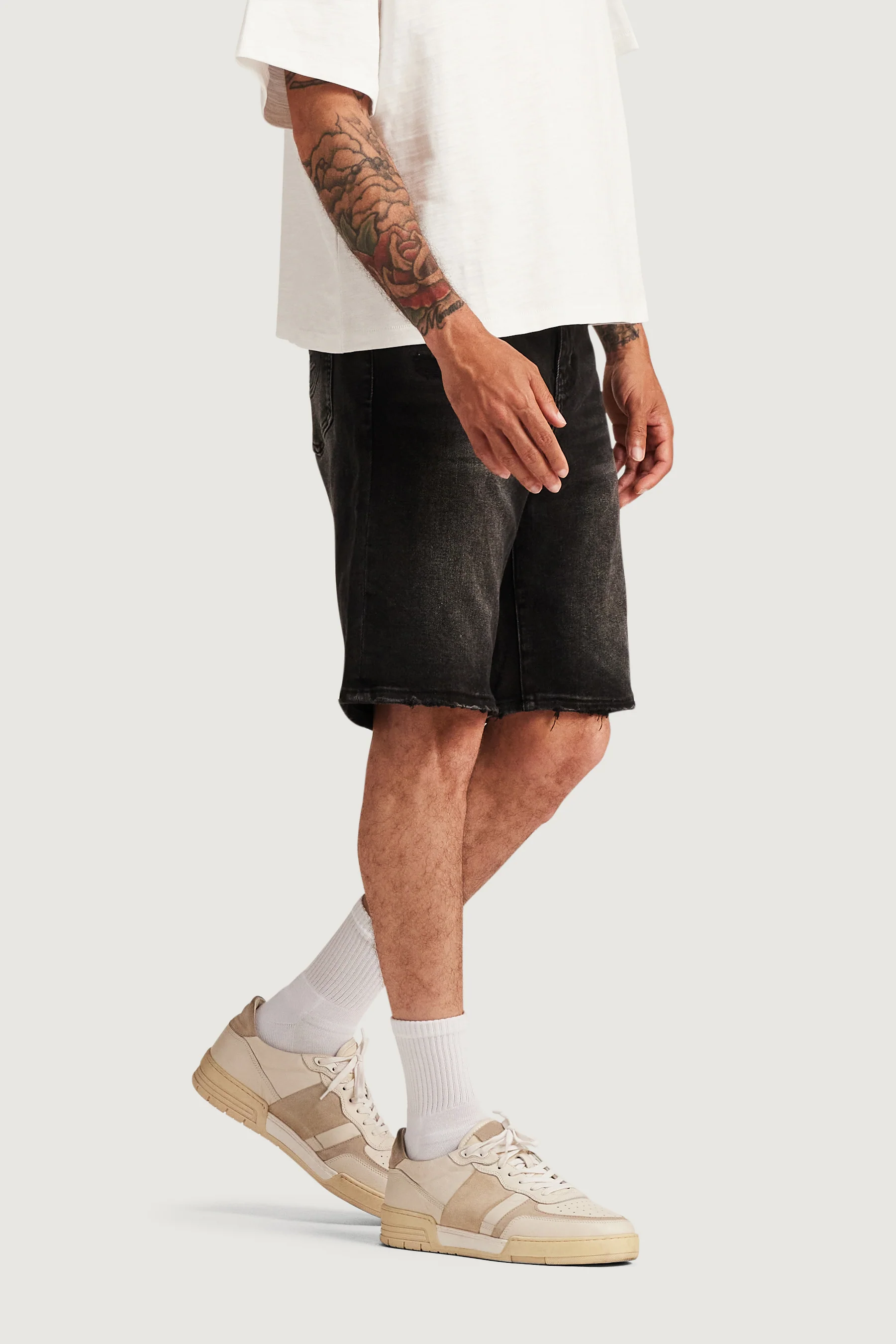 Easy Denim Short (Mid Wash) - Image 4