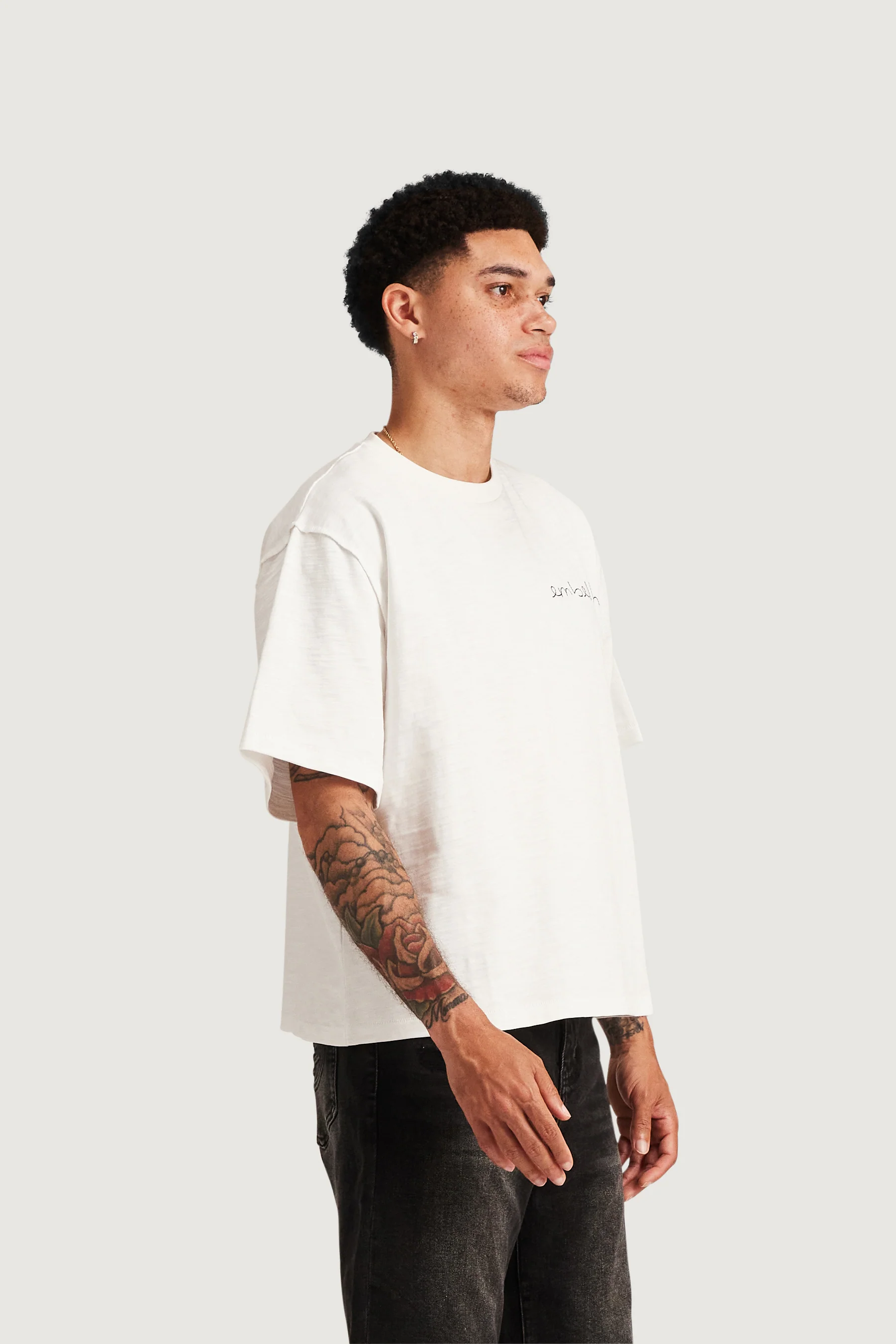 Elux Crop Tee - Image 4