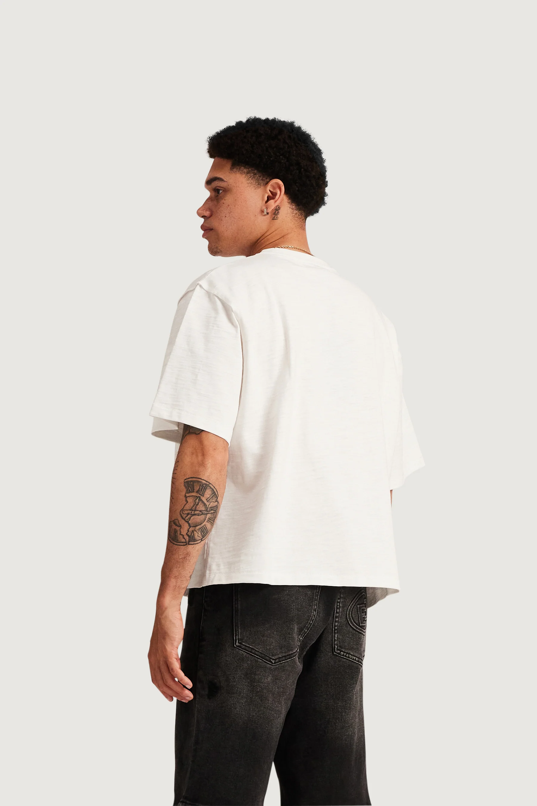 Elux Crop Tee - Image 7